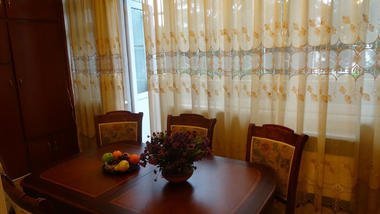 Apartment Vake-Saburtalo Tbilisi Zewnętrze zdjęcie