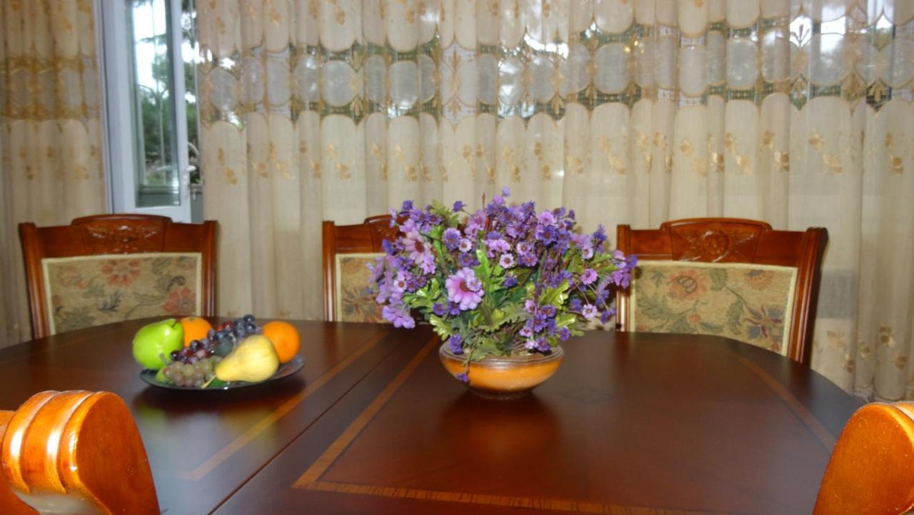 Apartment Vake-Saburtalo Tbilisi Zewnętrze zdjęcie
